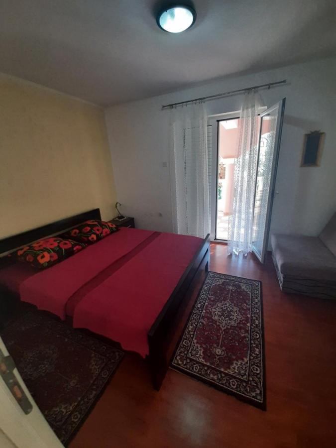 Apartment Pavle Perovic Sveti Stefan Exterior foto